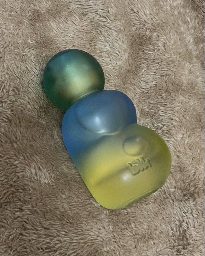 blk Lazy Mornings Eau De Parfum 50ml (Category: Fragrance & Deodorants) located in Cavite. Submitted by the.reses (Listing ID 1469894458, Image 1). Description: Clean, soft linen scent. Super fresh If you like smelling like bagong ligo johnsons baby powder, cottony then this is for you. Only got 6 sprays out of this and it’s got a mist spray so that’s really not much i so wanted to like and keep this but my people said di siya bagay sakin lol as 
