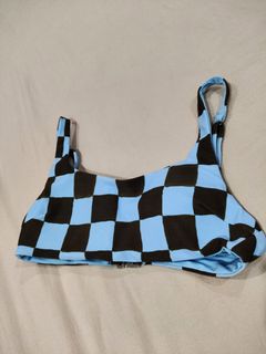 (Category: ) located in . Submitted by didiclosette (Listing ID 1469903969, Image 1). Description: .