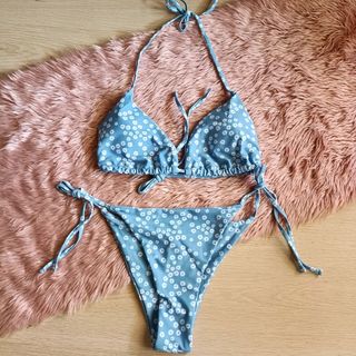 (Category: ) located in . Submitted by Miss_Chuch0521 (Listing ID 1469808718, Image 1). Description: .