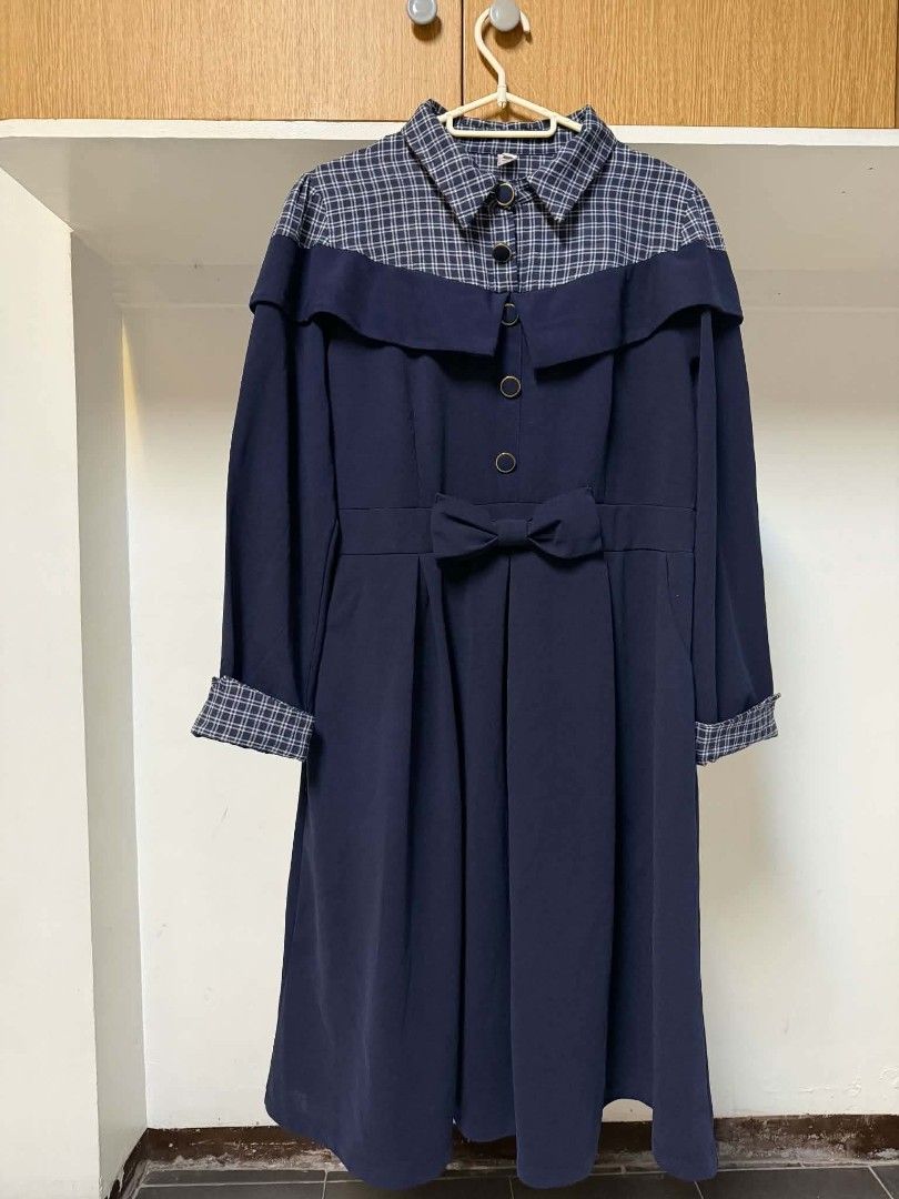 Blue Dress (Category: Dresses) located in Manila. Submitted by atozstuff (Listing ID 1469768441, Image 1). Description: .