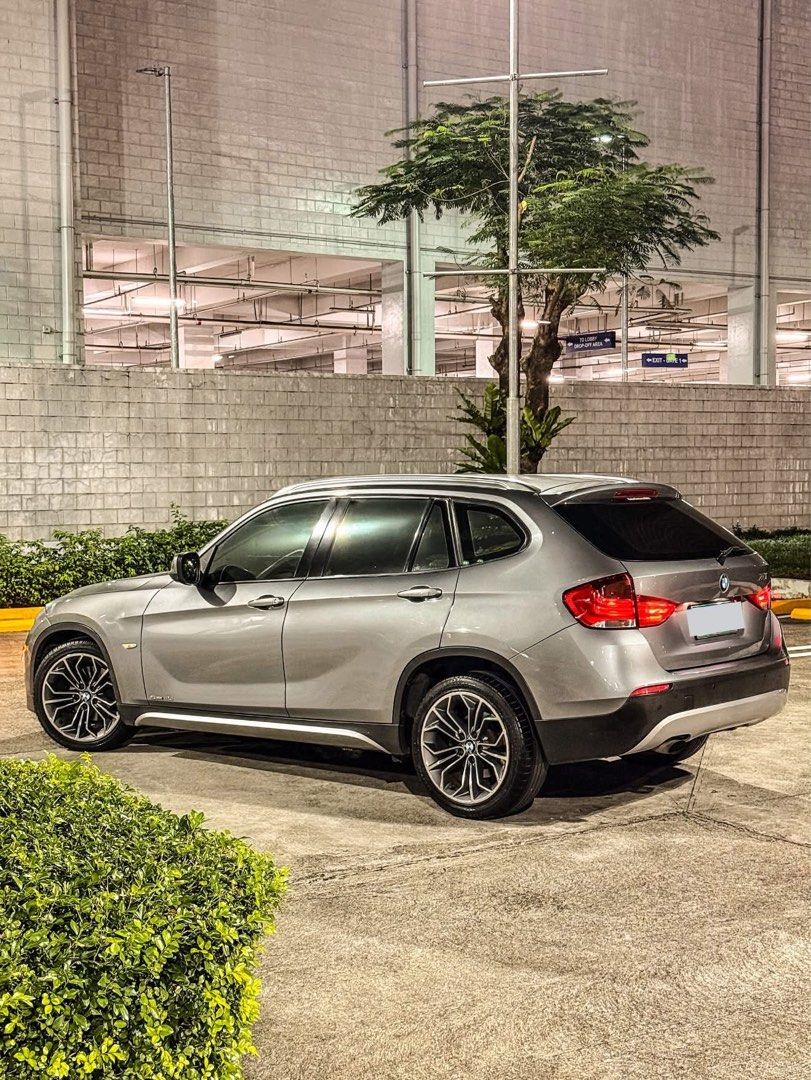BMW X1 SDrive 18d Bmw x1 Auto (Category: Used Cars) located in Marikina City. Submitted by maureneshanee (Listing ID 1469829009, Image 2). Description: 2013s BMW X1 SDrive 18d 💯 2.0 Turbo Diesel 8-Speed Automatic Transmission Black Leather Interior Power Seats Original Factory Paint 18” OEM Wheels 40k+ odo reading No any error or fault Complete Documents Selling for only ₱590,000 For inquiries, 📲 PM or Contact @ 09673214904.
