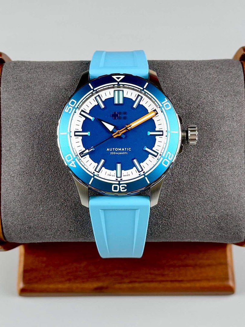 BNIB Christopher Ward “C60 Trident Reef 44 - Helio Blue” Swiss Automatic Diver (Category: Men's Watches) located in Manila. Submitted by twlph (Listing ID 1469938110, Image 1). Description: BNIB Christopher Ward “C60 Trident Reef 44 - Helio Blue” Swiss Automatic Diver - Brand new. - Complete set. - 44mm case diameter. - Sapphire crystal with AR coating. - Helio blue bezel insert. - Stainless steel case. - Light blue, aquaflex rubber strap. - Heli