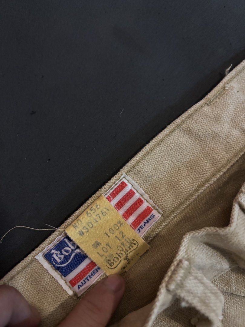 Bobson Vintage Flared Pants (Category: Jeans) located in Ibajay. Submitted by thriftthriftlang.aklan (Listing ID 1469859535, Image 3). Description: Bobson Vintage Flared Pants (Crispy Condition) Dimes-Waist-28-30,Length-43,Thighs-8,Hem-12 Condition-Excellent Condition Color Rate-10/10 Issue-No Issue.