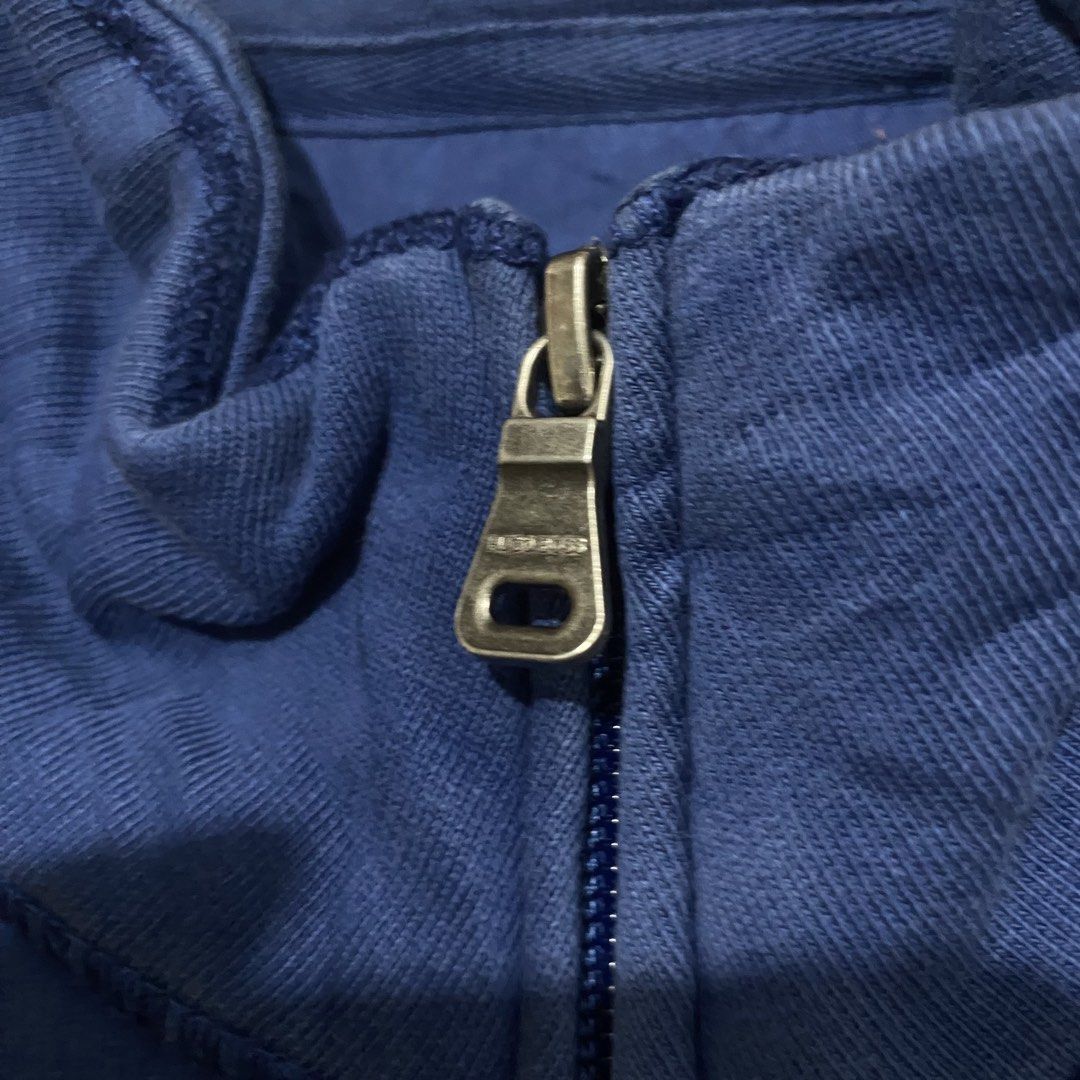 Boss Hugo Boss Full-Zip Cotton Track Jacket (Category: Coats, Jackets and Outerwear) located in Manila. Submitted by 4114thrifts.ph (Listing ID 1469877577, Image 3). Description: Item Name: Boss Hugo Full-Zip Cotton Track Jacket (Details) • Size: Uknown Size Tag • Dimes: 23x28 • Color Rate: 9.3/10 • Issue/s: Need Wash & Fade Tag Mine: 950 + Shipping Fee 📥 Dasmariñas City, Cavite, 4114📍.