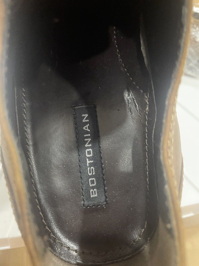 Bostonian Wing Tips Shoes (Category: Dress Shoes) located in Manila. Submitted by bedlambuzz (Listing ID 1469771835, Image 3). Description: WYSIWYG NO BOX USED AS PERSONAL PAIRS NO FURTHER PICS AVAILABLE.