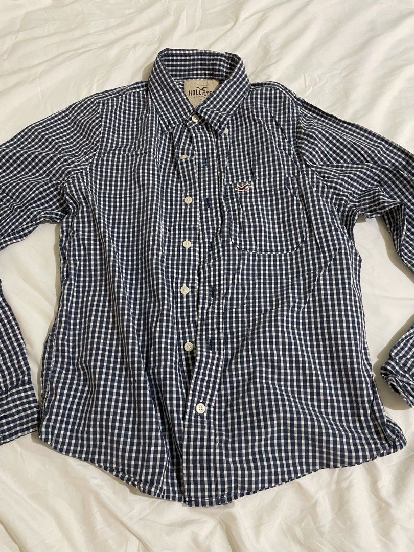 branded men’s clothes — take all (Category: Tshirts & Polo Shirts ) located in Manila. Submitted by mariali_ (Listing ID 1469905335, Image 2). Description: all are in good condition! take all for 550! these are all authentic and well taken care of by my kuya :) hollister long sleeve - l regatta red - xl uniqlo - l west side - m (oversized) rfs: owner moved to UK— decluttering .