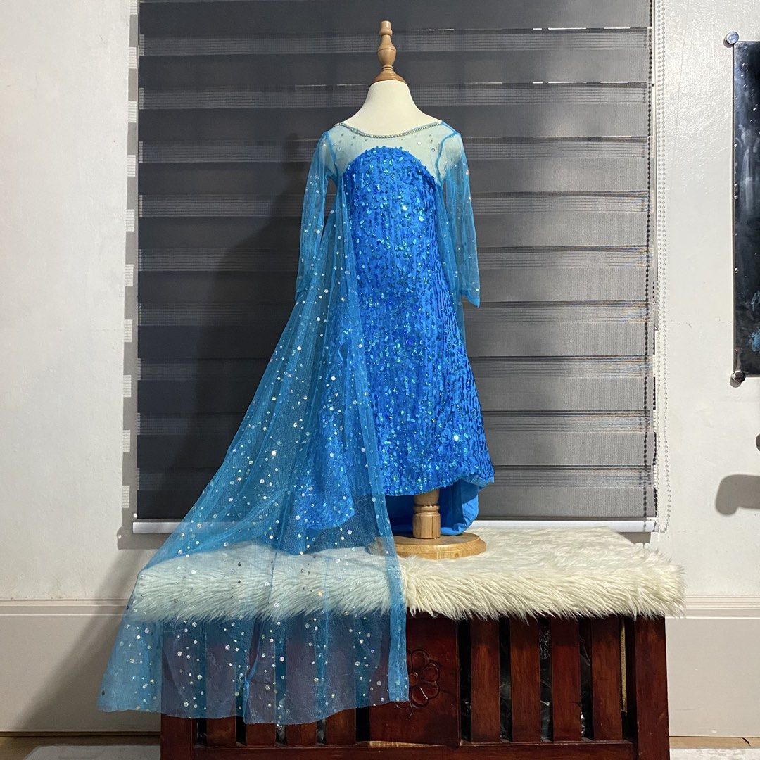 Brandnew Frozen Gown (Category: Everything Else Others) located in Caloocan City. Submitted by discusonlineshop (Listing ID 1469843035, Image 2). Description: 3- 4 y .