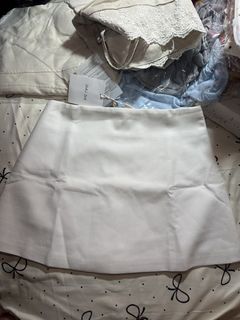 (Category: ) located in . Submitted by xoxoloveclothing (Listing ID 1467158973, Image 1). Description: .
