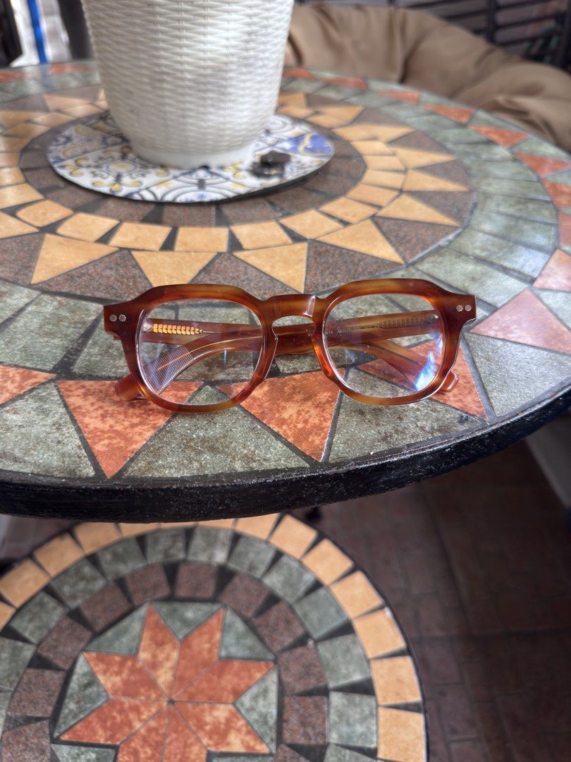 Brown acetate frame (Category: Sunglasses & Eyewear) located in Makati City. Submitted by ice44sale (Listing ID 1469855065, Image 1). Description: 48-25-145 Bought brand new just tried on then stocked .