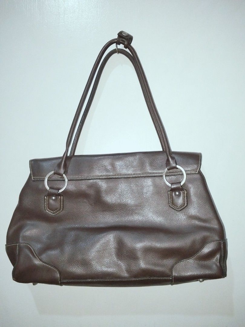 brown bag (Category: Shoulder Bags) located in Lucena. Submitted by theg00dhang (Listing ID 1469882570, Image 2). Description: sf not included issue straps.