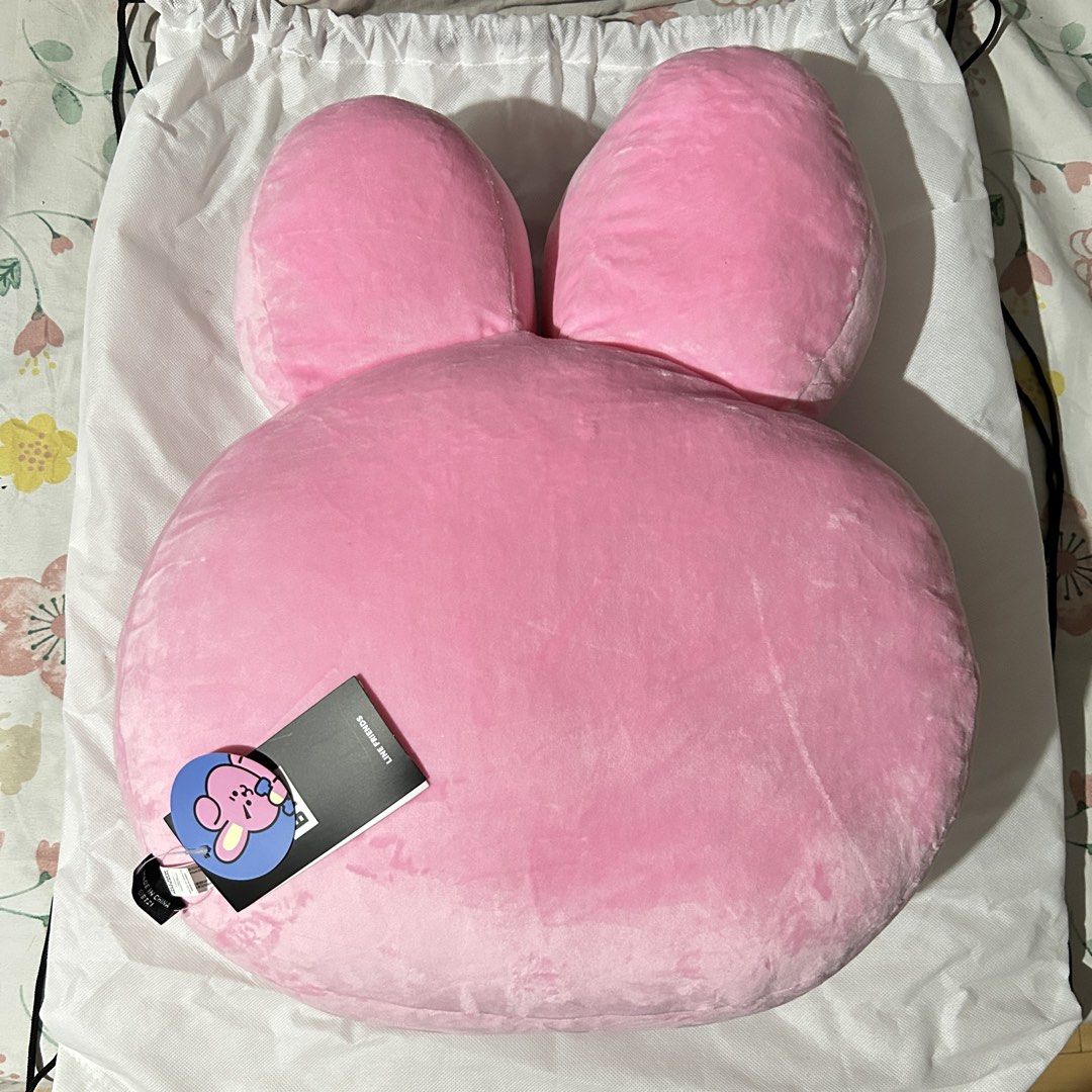 BT21 42cm Cushion - Cooky (Category: K-Wave Merchandise) located in Antipolo. Submitted by smqp_ (Listing ID 1469851479, Image 3). Description: On-hand ready to ship. Official. Authentic. From Line Friends Korea. With Tag and Dust Bag..
