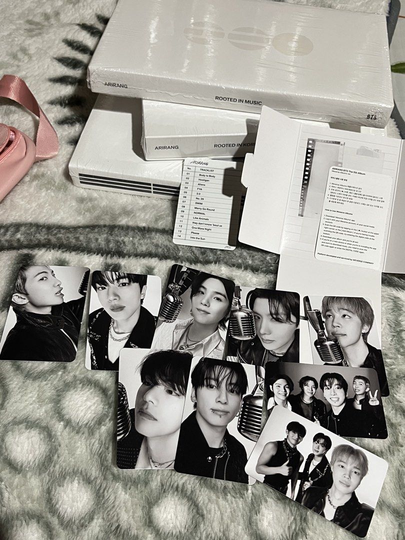 Root Keychain BTS Arirang The 5th Album Rooted in Music / Korea, Hobbies & Lifestyle ...