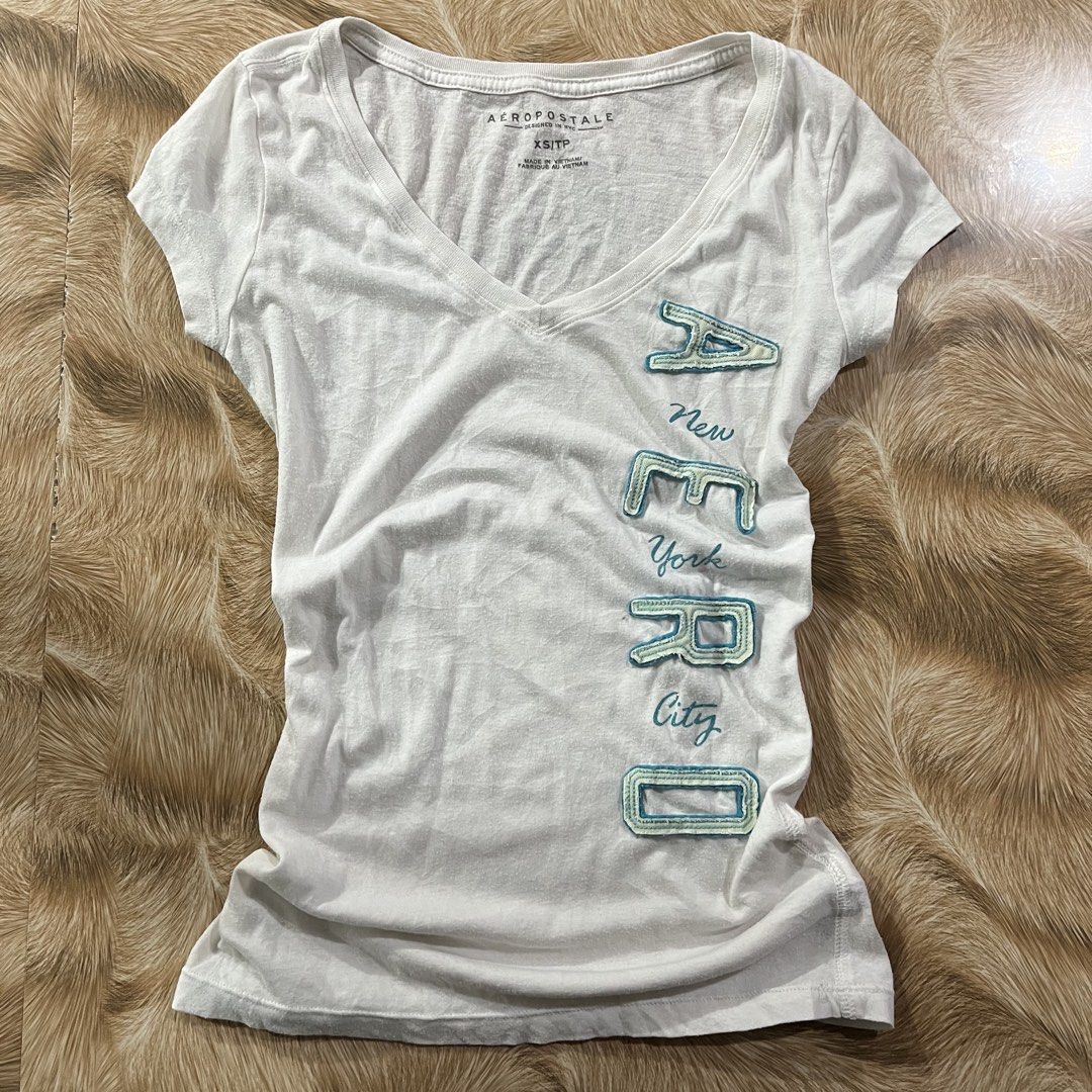 BUNDLE Y2k tops (Category: Shirts) located in Sipalay. Submitted by trustmeyoullbefine (Listing ID 1469869268, Image 3). Description: Take all only 8 pcs 200 each No major flaws Need wash only My mga minimal issue lg dirt stain at lints Dm.
