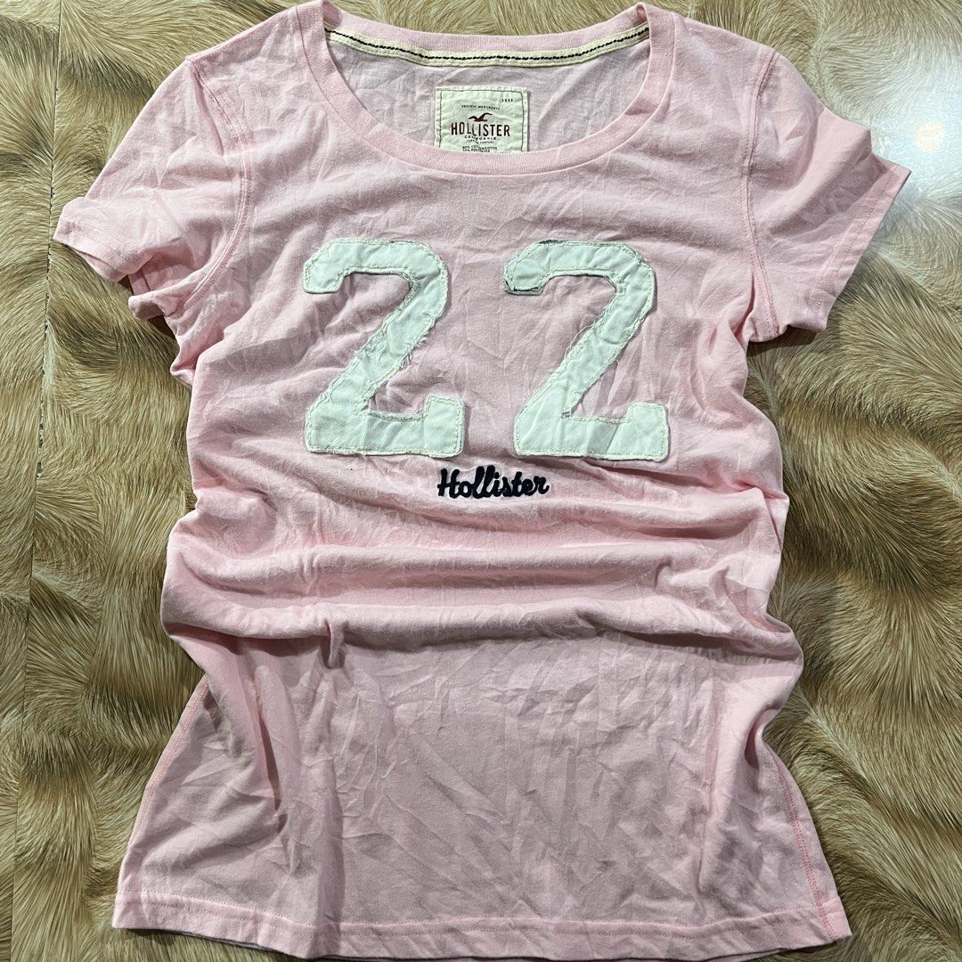 BUNDLE Y2k tops (Category: Shirts) located in Sipalay. Submitted by trustmeyoullbefine (Listing ID 1469869268, Image 2). Description: Take all only 8 pcs 200 each No major flaws Need wash only My mga minimal issue lg dirt stain at lints Dm.
