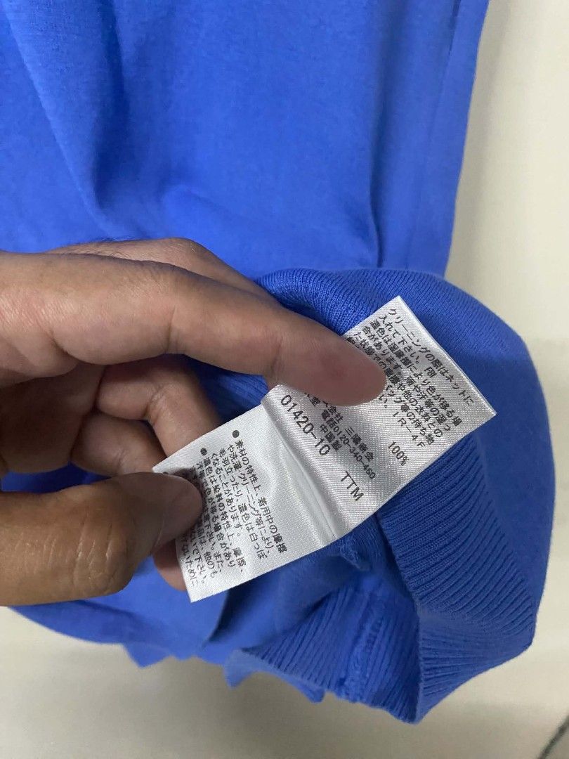 Burberry blue label top (Category: Others Tops) located in Pasig City. Submitted by jstnisidor81288 (Listing ID 1469893844, Image 3). Description: Size 38 on tag S-M best fit.