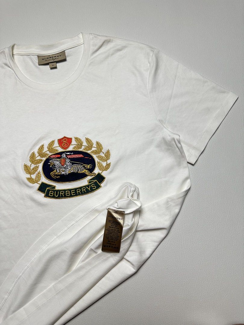 BURBERRY Embroidered (Category: Tshirts & Polo Shirts ) located in General Santos City (Dadiangas). Submitted by uragon.apparel (Listing ID 1469898075, Image 3). Description: EXCELLENT CONDITION MEDIUM 19/27.5.