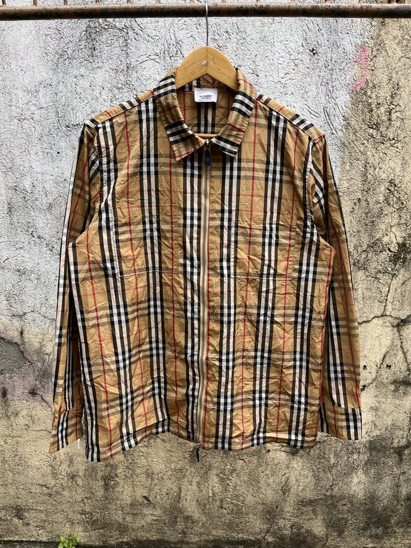 Burberry Plaid Monster Graphic Harrington (Category: Luxury Apparel) located in Angeles City. Submitted by brkebys (Listing ID 1469785188, Image 3). Description: 5’7 height model in frame Very good condition No crack print.