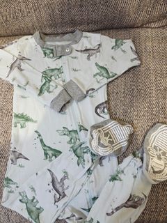 (Category: ) located in . Submitted by angels_collection_usa (Listing ID 1469822987, Image 1). Description: .