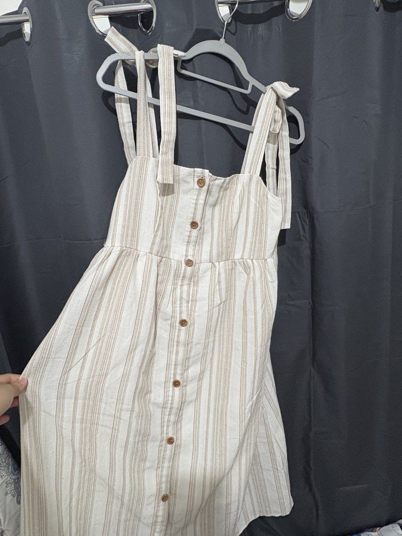 Button Down Strappy Dress | Shein Maternity (Category: Dresses) located in Valencia. Submitted by mommy_pril (Listing ID 1469830059, Image 1). Description: Literally used once. I’m just decluttering making space for new clothes. In perfect condition!✨ Size: Small Bust: 34” Waist: Up to 30” 📍Valencia City, Bukidnon For shipping only via J&T..