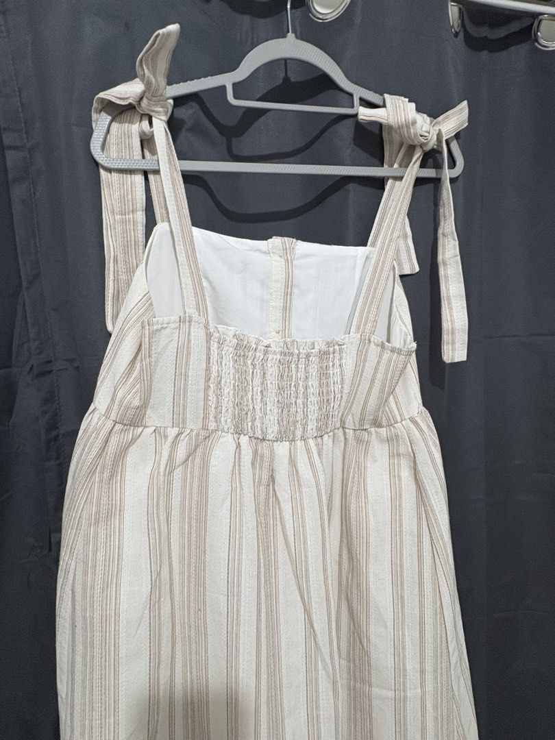 Button Down Strappy Dress | Shein Maternity (Category: Dresses) located in Valencia. Submitted by mommy_pril (Listing ID 1469830059, Image 2). Description: Literally used once. I’m just decluttering making space for new clothes. In perfect condition!✨ Size: Small Bust: 34” Waist: Up to 30” 📍Valencia City, Bukidnon For shipping only via J&T..