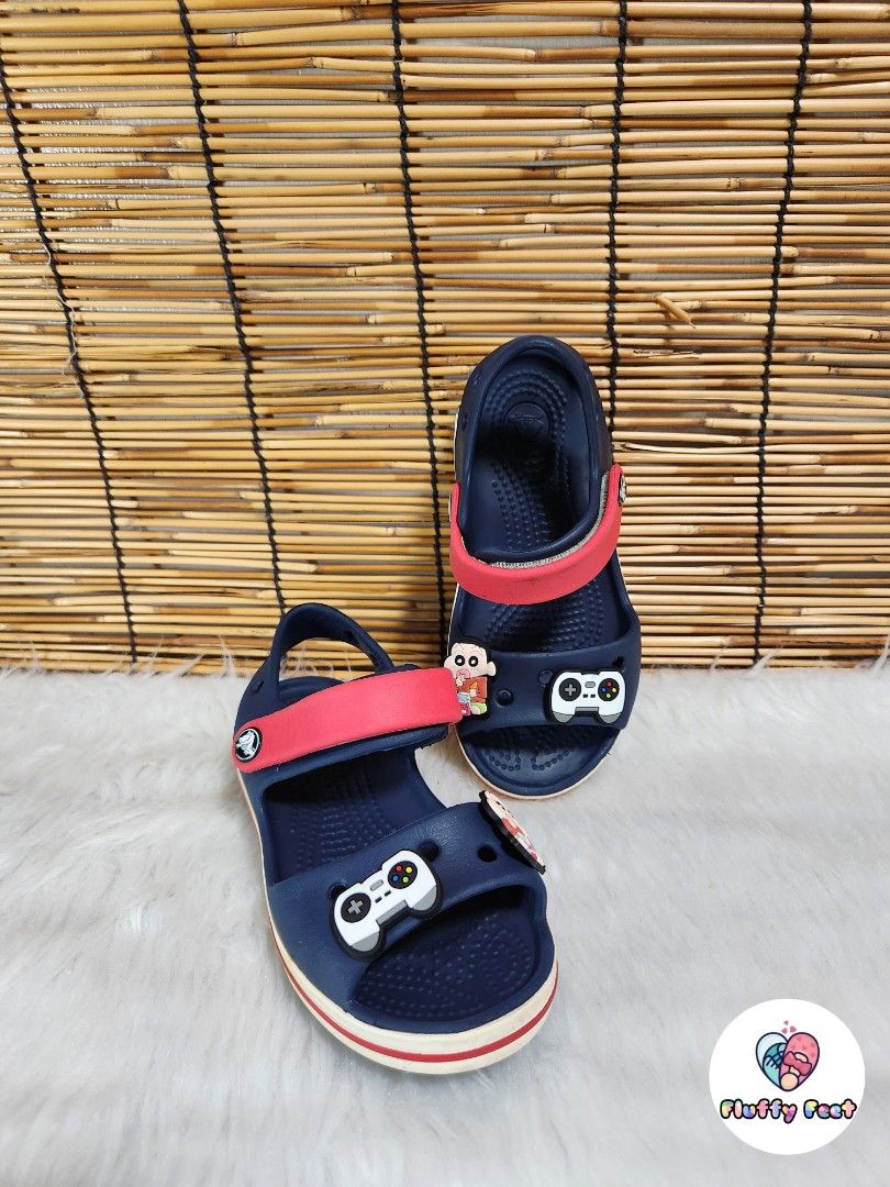 C10- Preloved Original Crocs for kids (Category: Babies & Kids Fashion) located in Navotas City. Submitted by FluffyFeet (Listing ID 1469866877, Image 2). Description: NEW ARRIVAL❗️ This is a PRELOVED ORIGINAL CROCS FOR KIDS‼️ Please managed your expectations ❤️ 📌 Strictly MINE NOW, PAY NOW ONLY❗️ (Unless suki na po na maayos kausap at iwas cancellation) 📌 You may ask for other photos before placing order/s STRICTLY NO RETURN, NO EXCHANGE UNLES