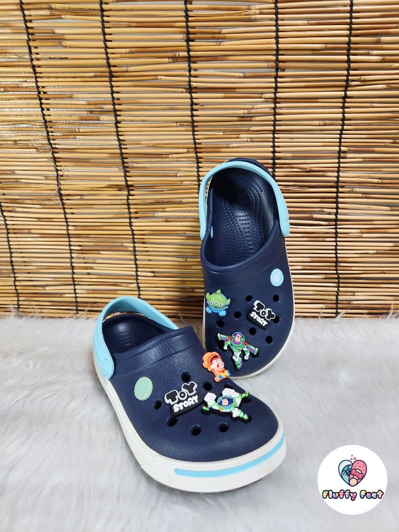 C12/13- Preloved Original Crocs for kids (Category: Babies & Kids Fashion) located in Navotas City. Submitted by FluffyFeet (Listing ID 1469848730, Image 2). Description: NEW ARRIVAL❗️ This is a PRELOVED ORIGINAL CROCS FOR KIDS‼️ Please managed your expectations ❤️ 📌 Strictly MINE NOW, PAY NOW ONLY❗️ (Unless suki na po na maayos kausap at iwas cancellation) 📌 You may ask for other photos before placing order/s STRICTLY NO RETURN, NO EXCHANGE UN