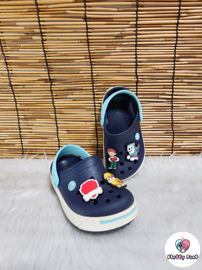 C6/7- Preloved Original Crocs for kids (Category: Babies & Kids Fashion) located in Navotas City. Submitted by FluffyFeet (Listing ID 1469847030, Image 2). Description: NEW ARRIVAL❗️ This is a PRELOVED ORIGINAL CROCS FOR KIDS‼️ Please managed your expectations ❤️ 📌 Strictly MINE NOW, PAY NOW ONLY❗️ (Unless suki na po na maayos kausap at iwas cancellation) 📌 You may ask for other photos before placing order/s STRICTLY NO RETURN, NO EXCHANGE UNLE