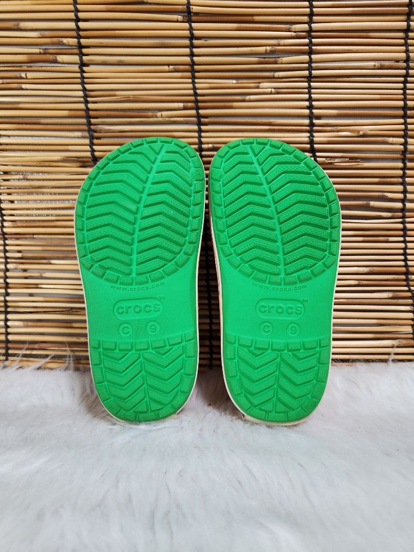 C9- Preloved Original Crocs for kids (Category: Babies & Kids Fashion) located in Navotas City. Submitted by FluffyFeet (Listing ID 1469847809, Image 3). Description: NEW ARRIVAL❗️ This is a PRELOVED ORIGINAL CROCS FOR KIDS‼️ Please managed your expectations ❤️ 📌 Strictly MINE NOW, PAY NOW ONLY❗️ (Unless suki na po na maayos kausap at iwas cancellation) 📌 You may ask for other photos before placing order/s STRICTLY NO RETURN, NO EXCHANGE UNLESS
