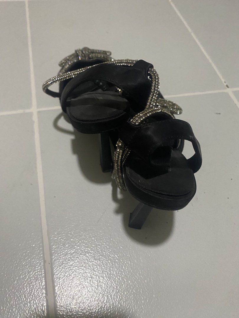 CALL IT SPRING Rhinestones Bow Heels (Category: Heels) located in Manila. Submitted by mturla4011142 (Listing ID 1469783184, Image 2). Description: Description: CALL IT SPRING 👠✨ Black Rhinestone Bow Heels Size: US 8 | EUR 38.5 | UK 5.5 Fit: EU 38-39 ✨ Details: Original / Authentic Pointed toe + big crystal bow Ankle wrap with rhinestones B.E.D FOAM™ - super comfy, sustainable + vegan Block heel ∼3in - comfy for party Condition: 9/10 Perfect for