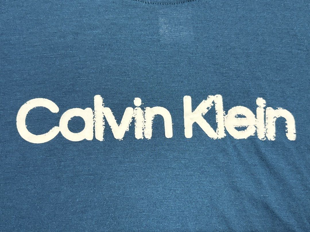 CALVIN KLEIN ACTIVEWEAR TSHIRT (Category: Activewear) located in Baras. Submitted by jnc__apparel (Listing ID 1469899859, Image 3). Description: 🏷️ CALVIN KLEIN ACTIVEWEAR TSHIRT 📌 Dimes: 24L x 17.5W 📌 Size: S-M for womens 📌 Condition: Like new 📌 Color rate: 10/10 📌 Issue: None ✅ Washed and ready to wear .