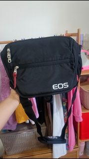 (Category: ) located in . Submitted by alodiaveni09874 (Listing ID 1469947182, Image 1). Description: .