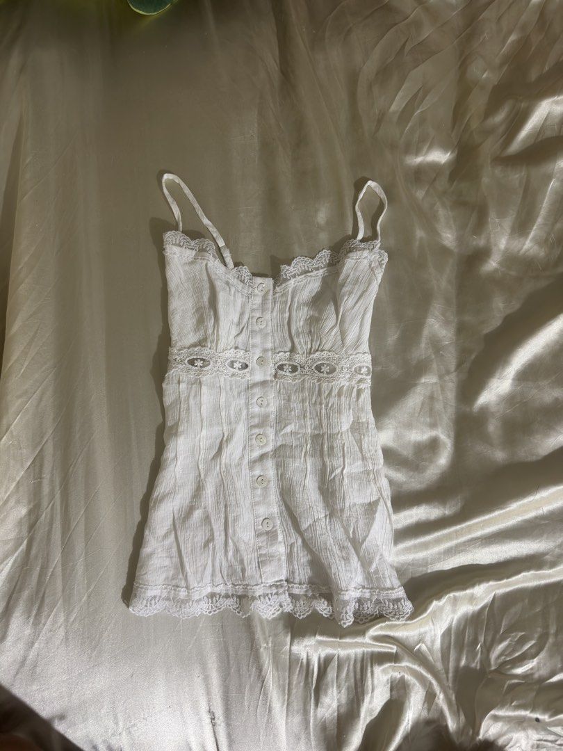 cami halter babydoll top (Category: Sleeveless) located in Legazpi City. Submitted by bouxloset (Listing ID 1469803981, Image 1). Description: .