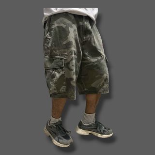 (Category: ) located in . Submitted by solothuggin___ (Listing ID 1469933458, Image 1). Description: .