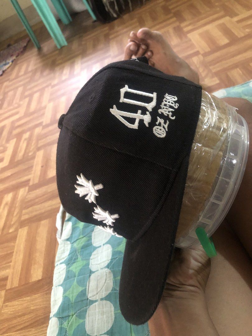 canada cap (Category: Caps & Hats) located in San Jose. Submitted by palaboy0728 (Listing ID 1469774301, Image 3). Description: .