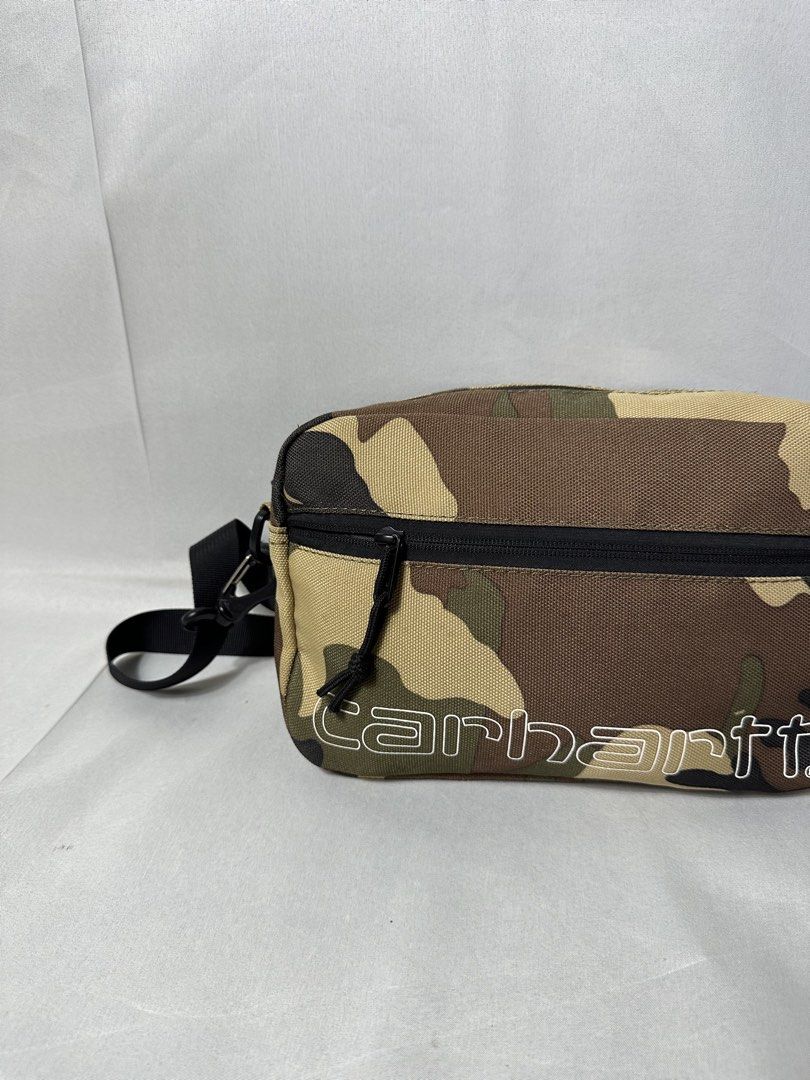 Carhartt Camou Sling Bag (Category: Sling Bags) located in Cabanglasan. Submitted by thefashiongarage.co (Listing ID 1469763417, Image 3). Description: .