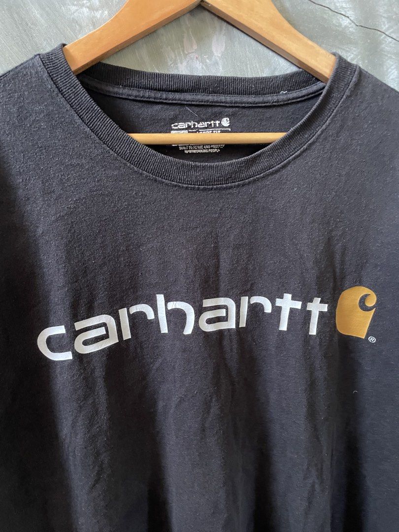CARHARTT CREWNECK (Category: Announcements) located in Magsaysay. Submitted by thrifters_thrith67 (Listing ID 1469763383, Image 2). Description: 21/29 Size L.