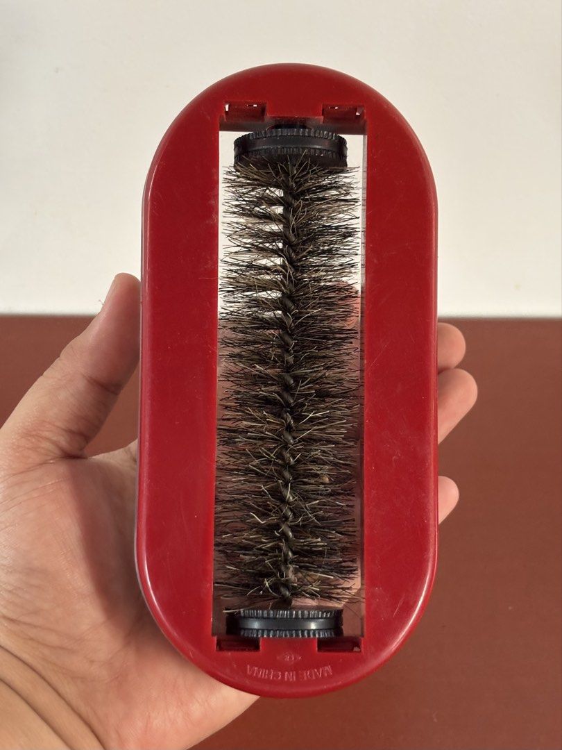 Carpet/Bed/Table Roller Brush (Category: Cleaning Tools & Supplies) located in Cavite. Submitted by nanangonlineshop (Listing ID 1469920809, Image 2). Description: 📌 Carpet/Bed/Table Roller Brush 🏷️ P35 ⚠️ POLICY: ❌ NO COD ✅ AS IS, WHERE IS ✅ FIRST PAY BASIS ✅ MINE NOW, PAY NOW ✅ 3-DAYS HOLD ONLY. UNPAID RESERVATIONS ARE VOIDED. 📍 Location: Cavite 👉 WE SHIP NATIONWIDE (LUZON, VISAYAS & MINDANAO) ✅ MOP: Bank Transfer (BPI) & GCash ✅ Shipping C