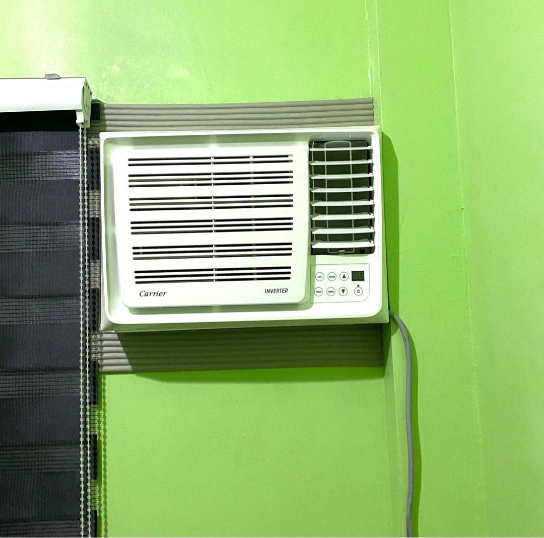 Carrier Window Type Inverter Air Conditioner with Remote (Category: Air Conditioning and Heating) located in Caloocan City. Submitted by bibyanieee (Listing ID 1469779647, Image 2). Description: Brand: Carrier Model: WCARH009EEVC2 Capacity: 1HP -Purchased: 2024 -Still under warranty -Complete with receipt and warranty card -No issues, fully functional -Mabilis lumamig -Tipid sa kuryente -Well-maintained 📌 Reason for selling: Decluttering 📍Locat