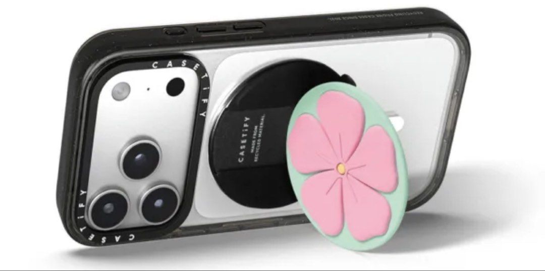 Casetify Snappy Flower Grip Stand Magsafe (Category: Cases & Sleeves) located in Quezon City. Submitted by bentedos05 (Listing ID 1469941376, Image 1). Description: 🌸 CASETiFY Snappy Flower Grip Stand for Sale! 🌸 Color: Blush Breeze 🩷 Used once lang! Super good as new talaga, walang gasgas ✨ bago pa talaga 🥹💕 PM if interested! 📩.