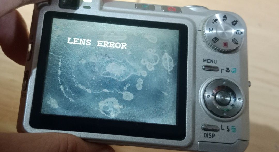 Casio Exilim EX-Z75 digital camera lens error issue (Category: Cameras) located in Bulacan. Submitted by Shoppe.Ups (Listing ID 1469766421, Image 2). Description: for repair/parts lens error issue what you see is what you get meetups: guiguinto plaridel bulacan - J&T *(Payment First) - LBC COP/COD *(payment first for shipping fee only) -pickup / lalamove *mop: via gcash pm for interested.