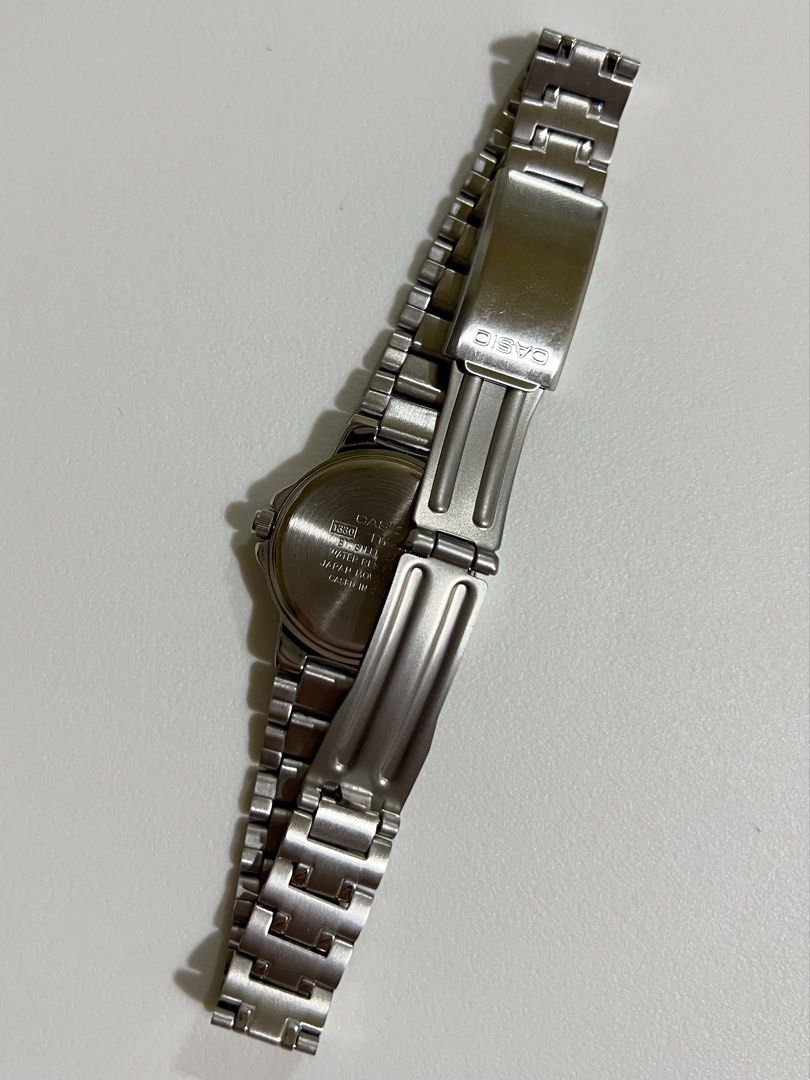 Casio watch (Category: Everything Else Others) located in Davao. Submitted by rieskmto (Listing ID 1469880812, Image 3). Description: Casio watch (bought from Japan) Taken out of packaging, but never used Wrist strap is not adjusted (as is when bought) Time not yet adjusted to ph time ₱800 Loc: davao, ph Mod: direct j&t.