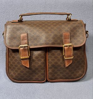 (Category: ) located in . Submitted by _limitlessfashion (Listing ID 1469766007, Image 1). Description: .