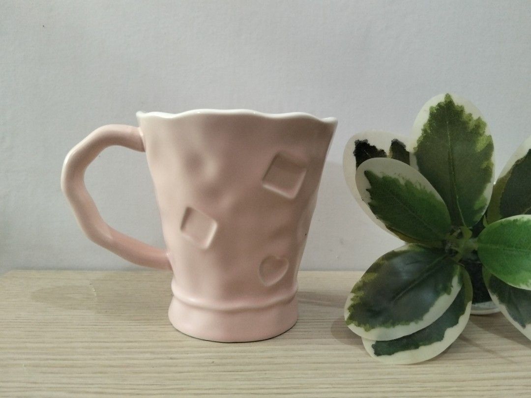 Ceramic Mugs (Category: Coffee & Tea Tableware) located in Caloocan City. Submitted by agr_shop (Listing ID 1469835393, Image 3). Description: .
