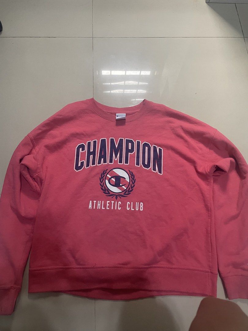 CHAMPION ATHLETIC CREW NECK (Category: Longsleeves) located in Manila. Submitted by thriftlangto (Listing ID 1469771156, Image 1). Description: FOR SALE CHAMPION ATHLETIC CREW NECK. NO ISSUE / TWICE LANG NA GAMIT TINABAK NA. VALENZUELA LOCATION.