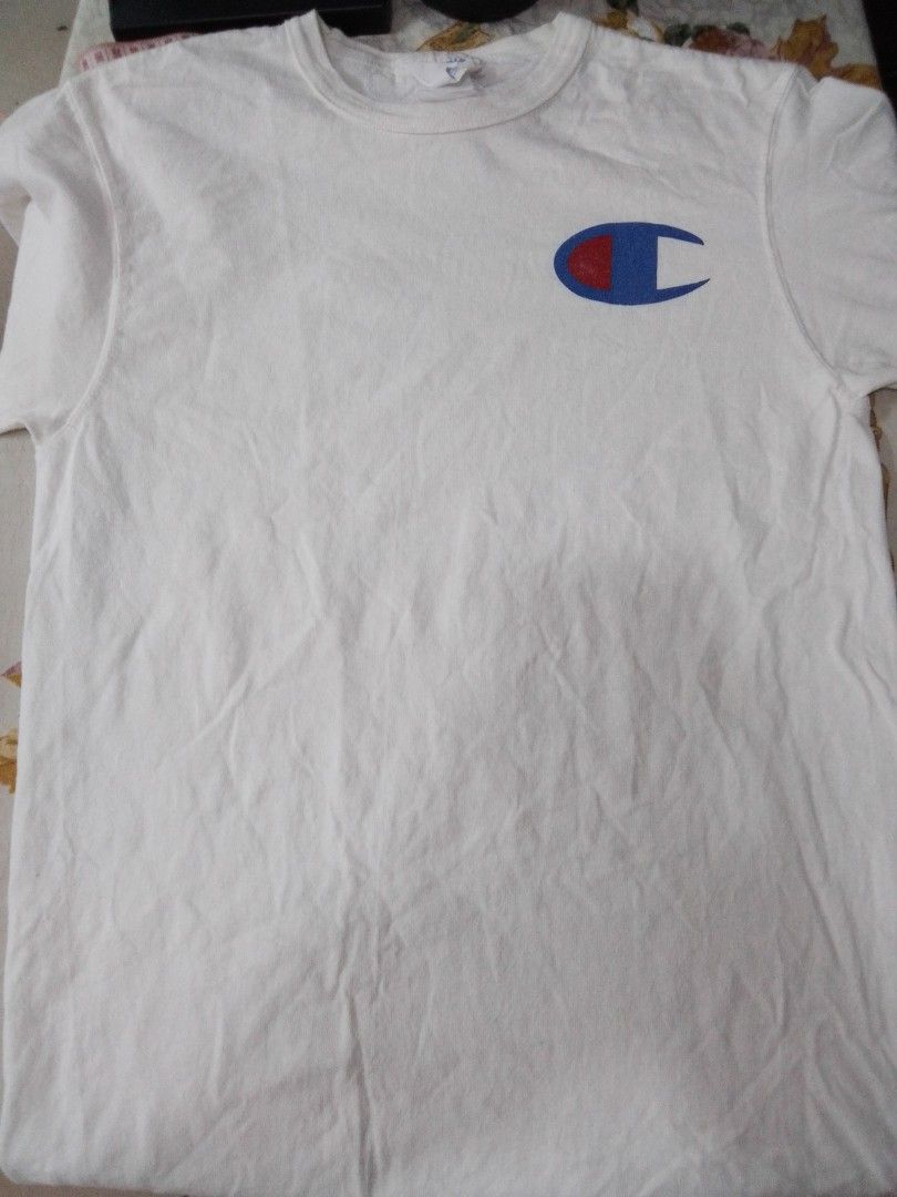 Champion Modern Reverse Weave (Category: Activewear) located in Manila. Submitted by jctclthng_2026 (Listing ID 1469782835, Image 1). Description: Issues: Yellow stains, especially on the armpit areas and neck. Blue dye-like stain on the lower abdomen part of the garment. Need TLC. Negotiable..