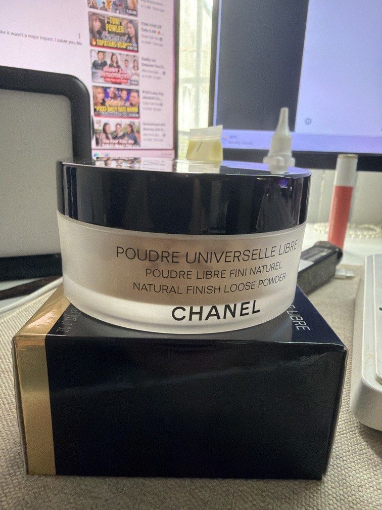 Chanel Poudre Universelle Libre (Category: Makeup) located in Bulacan. Submitted by karisma_noverra (Listing ID 1469782430, Image 1). Description: Used once only Not my shade I like the transluscent Guaranteed auth .
