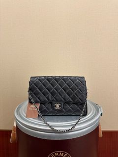 (Category: ) located in . Submitted by emishouseofluxe (Listing ID 1469810058, Image 1). Description: .