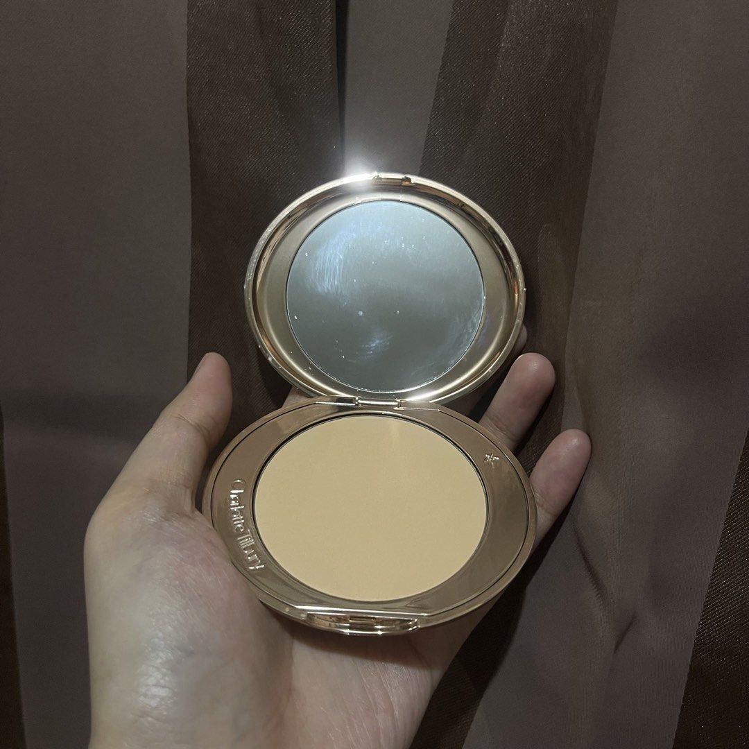 Charlotte Tilbury Powder (Medium)(refillable) (Category: Makeup) located in Bacoor. Submitted by _paulinea (Listing ID 1469913977, Image 3). Description: - refillable - used not more than 3x - prefer lighter shade - naka store lang sa lalagyan - bought in australia - no box.