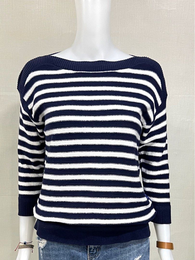 Chico’s Striped Blouse (Category: Blouses) located in Cebu City. Submitted by kei.flmn (Listing ID 1469771225, Image 3). Description: 📌PLEASE READ BEFORE MAKING AN OFFER Excellent Condition (No issues) Size:Fits till Large (L) - [x] Flat Lay Measurements (in inches): - [x] Bust: 40-42” - [x] Length Reference: Mannequin Height : 5’4” (First-come, first-served basis) Due to an increased number of joy reservers and fake buyers, offers will only be 