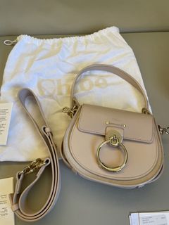 （分類：）位於 。 由 ttmisstt 提交（商品編號 1469825739，圖片 1）。簡介： 。